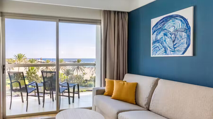 Deluxe with Sea View